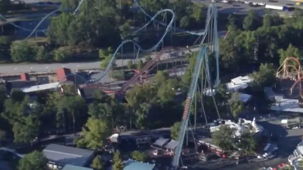Homem morre após acidente em montanha-russa do Six Flags nos EUA