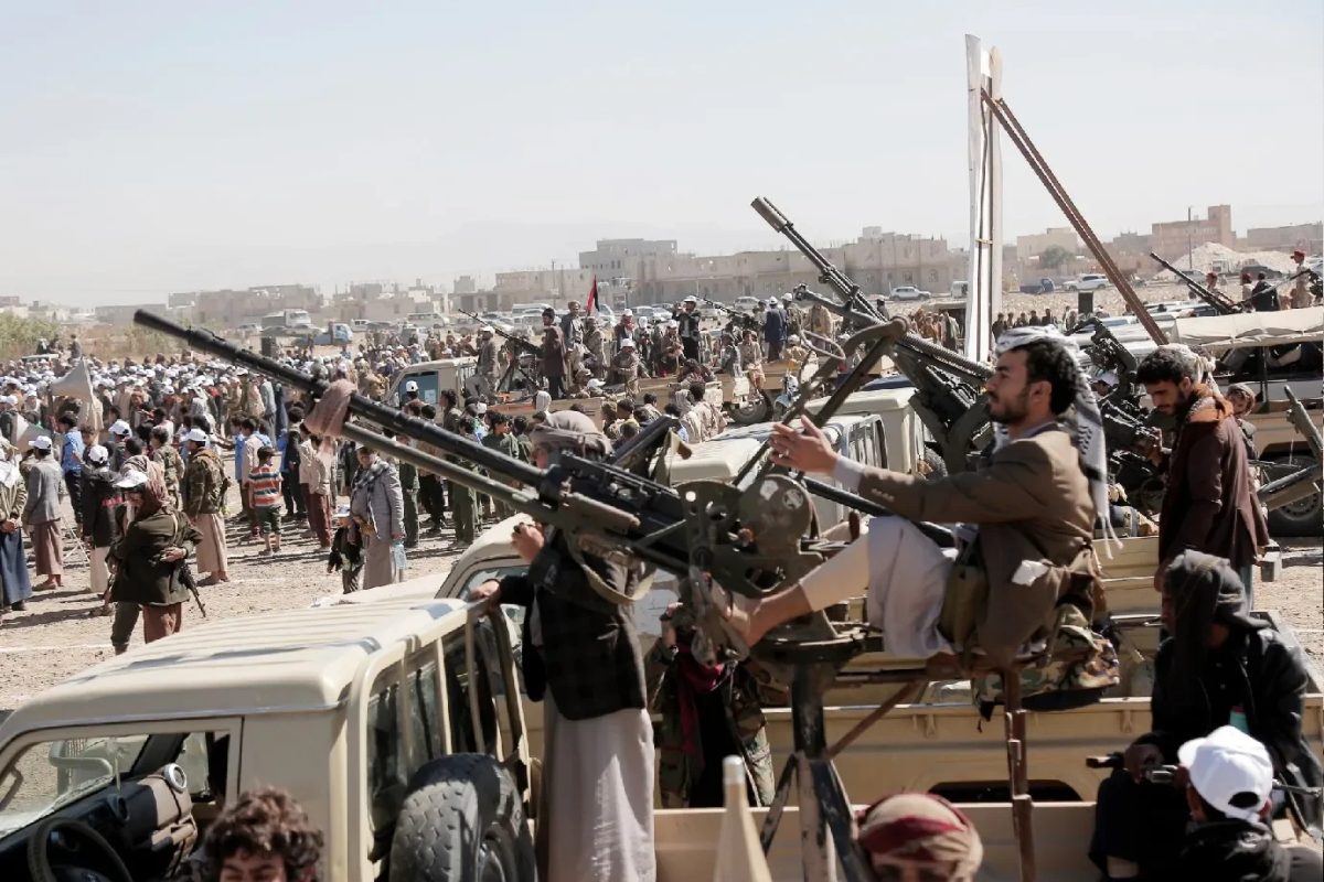 Houthis ameaçam resposta "dolorosa" aos EUA e ataque atrasa jogo de Cristiano Ronaldo em Riad