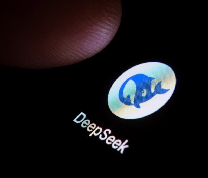 IAs chinesas usam dados da OpenAI em disputa tecnológica global