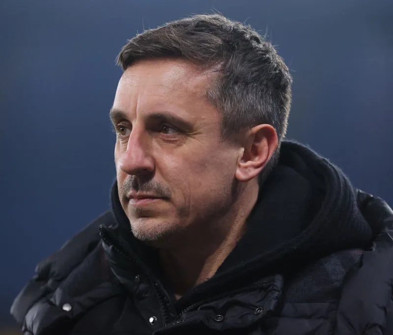 Gary Neville detona elenco do Manchester United após nova derrota