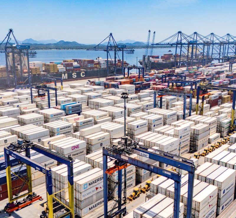 Porto de Paranaguá concentra crescimento das exportações brasileiras de frango congelado