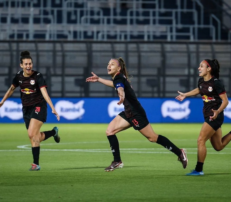 Internacional e Bragantino garantem vagas nas semifinais da Copa do Brasil Feminina