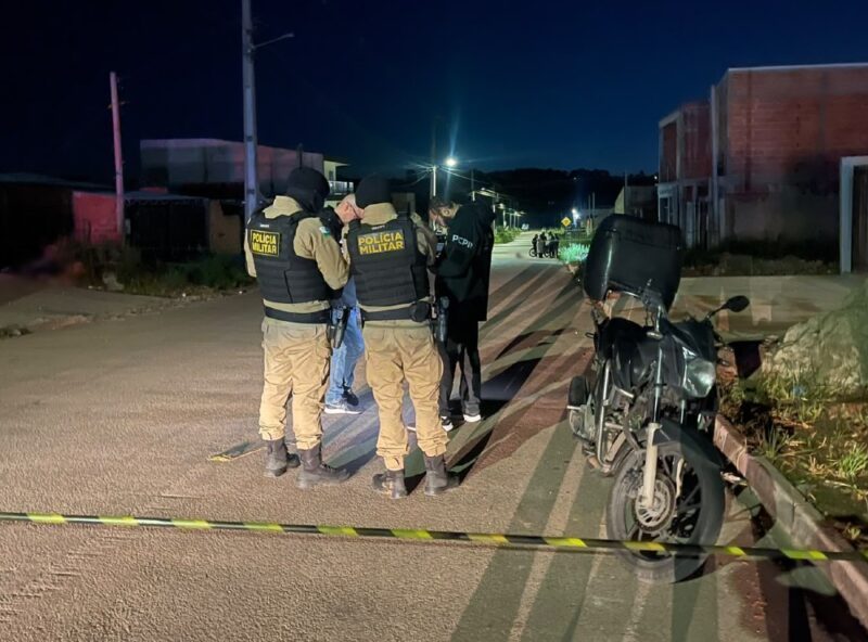 Jovem de 28 anos é morto a facadas em via pública na Região Metropolitana de Curitiba