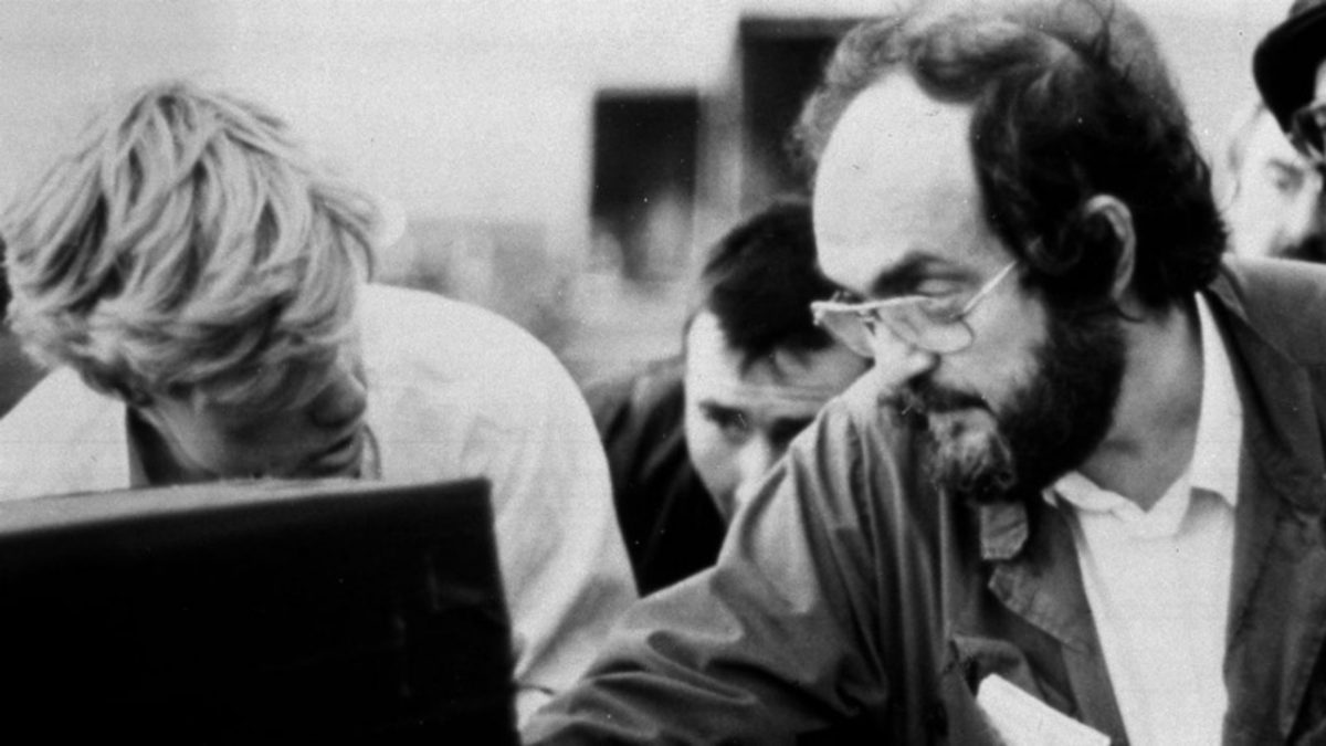 Leilão de Stanley Kubrick contará com Criança Estelar de ‘2001: Uma Odisseia no Espaço’ e machado de ‘O Iluminado’