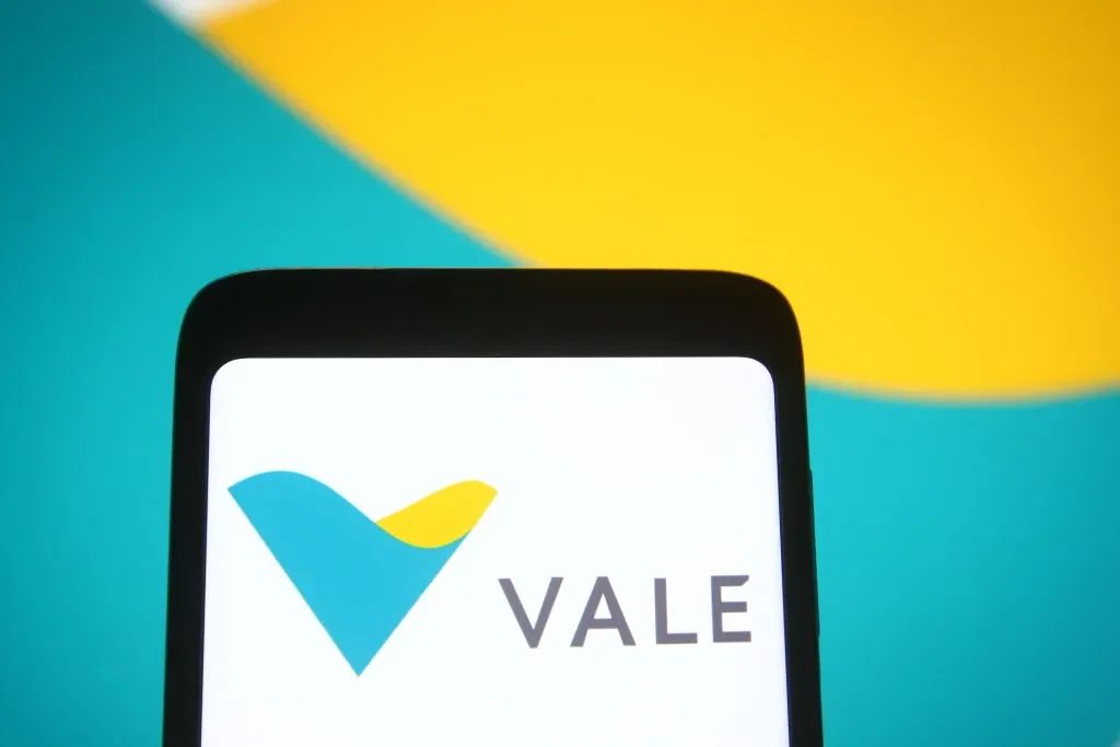 Lucro da Vale encolhe 53% com minério mais barato; cobre evita 'estrago' maior