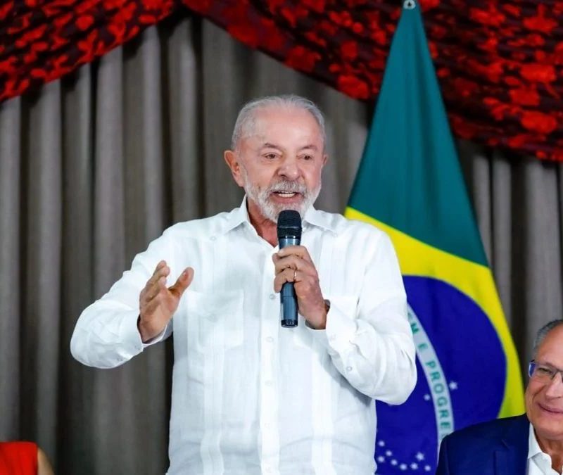 Lula admite peso de crise no STF para o segundo turno após revés