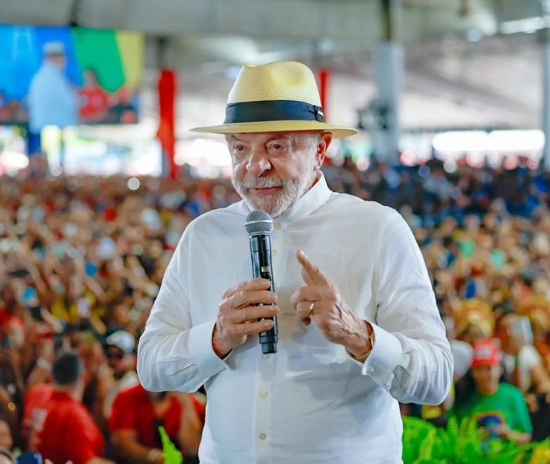 Lula aponta quatro ministros do STF envolvidos no caso Master