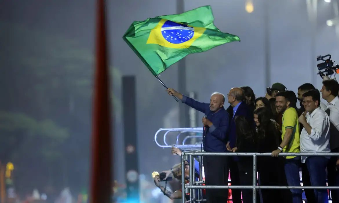 Lula é reeleito presidente do Brasil: “Fato histórico que devo ao povo brasileiro”