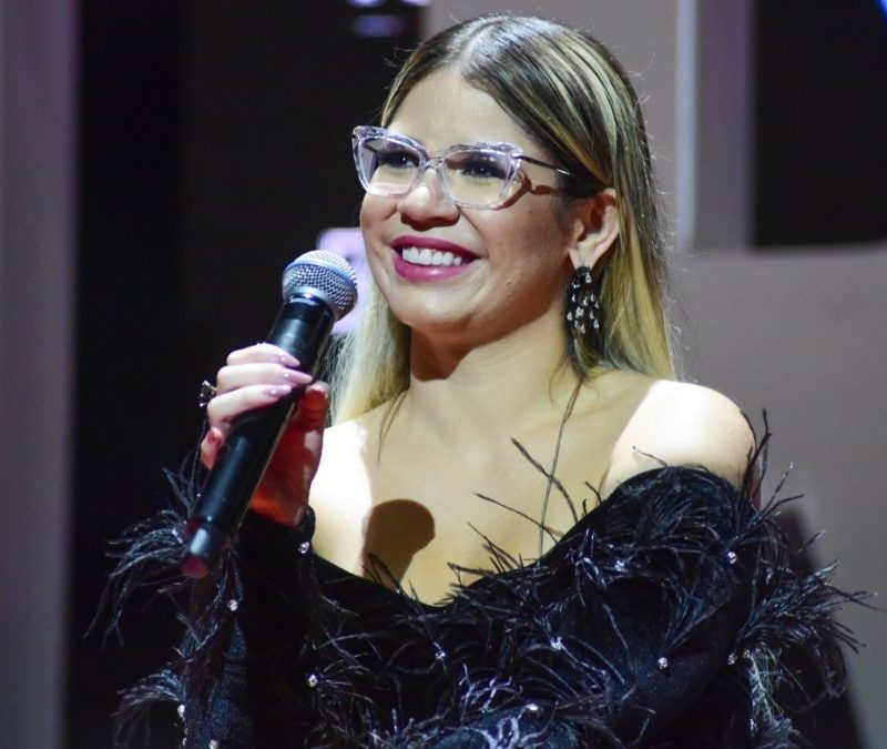 Livro expõe por que Marília Mendonça escondeu músicas inéditas