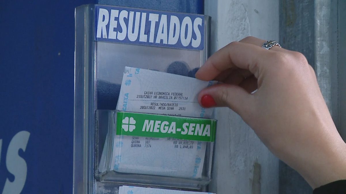 Mega-Sena premia quatro apostas do Paraná, e maior prêmio passa de R$ 207 mil; veja cidades