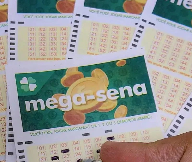 Mega-sena acumula e prêmio vai a milhões em sorteio