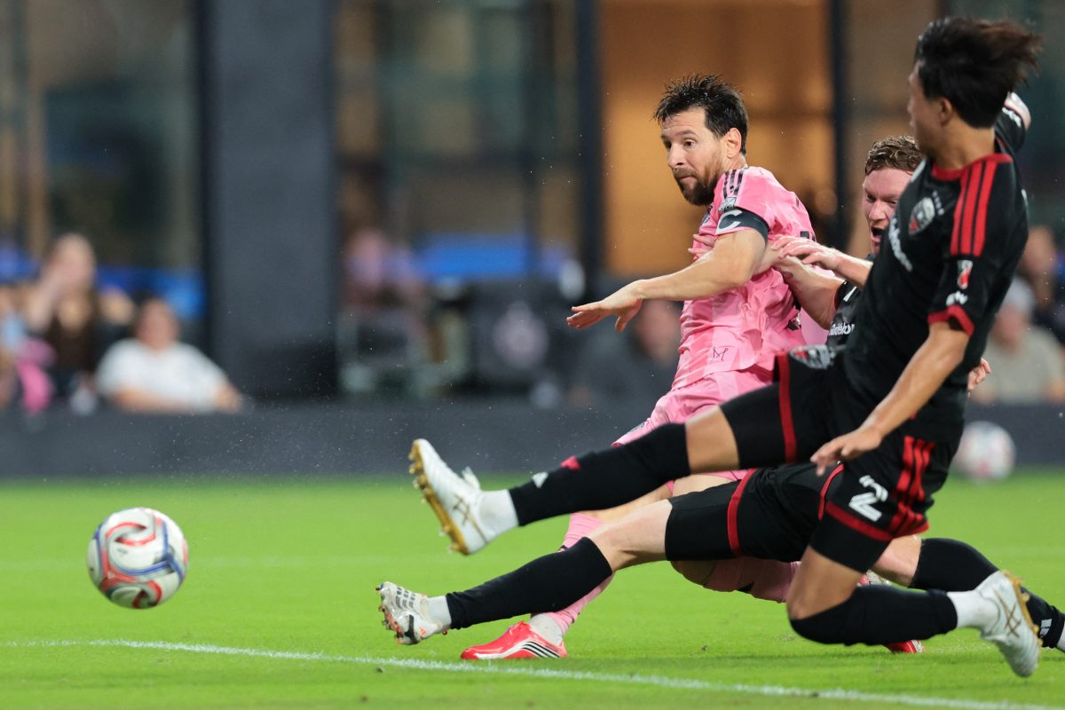 Messi marca no primeiro jogo pelo Inter Miami depois da despedida da seleção argentina