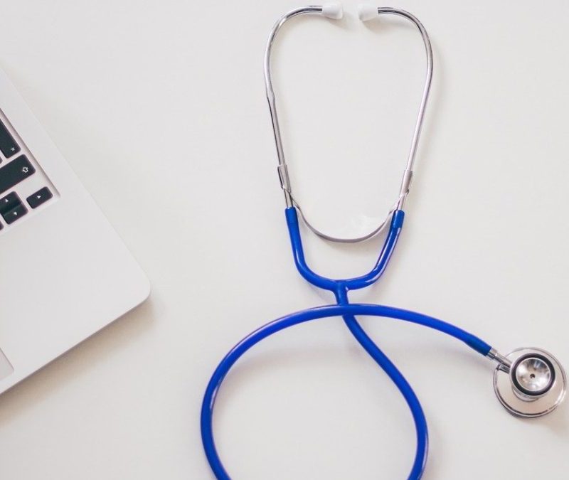Microsoft revela inteligência artificial que supera médicos em diagnósticos