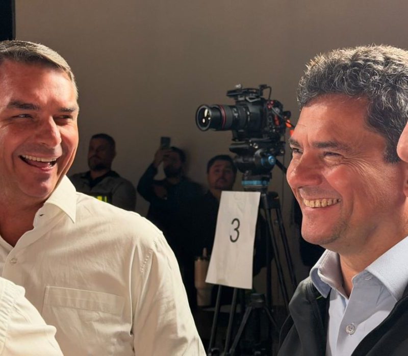 Moro, Barros e Dallagnol articulam jantar no Paraná para Flávio Bolsonaro