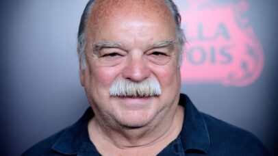 Morre aos 78 anos Richard Riehle, ator de “Como enlouquecer seu chefe”