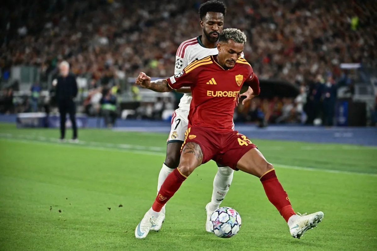 Mourinho elogia Wesley e reclama de suspensão de Vini Jr.: "Coisa absurda, ridícula"