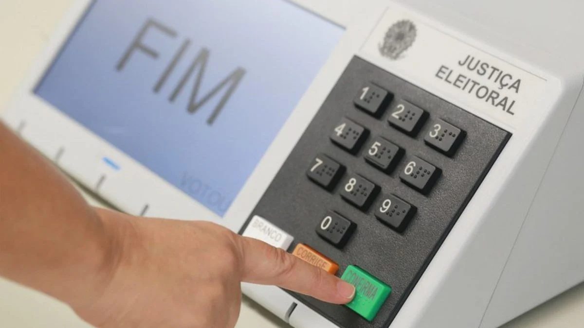 MPE foi contra estender votação, mas STF manteve urnas até 19h