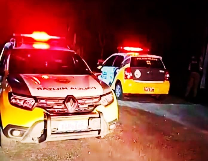 Homem é preso após agredir ex-mulher e ameaçar pular de sacada em Paranaguá