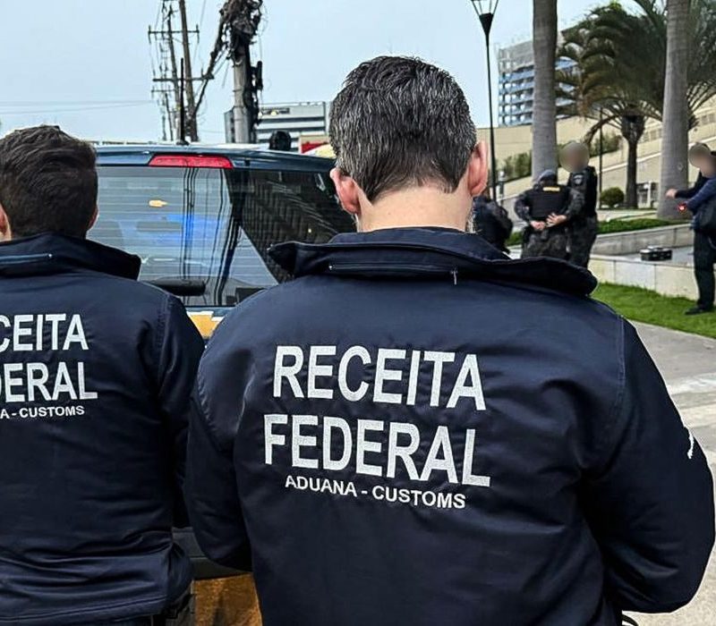 Receita Federal apreende 135 toneladas de cargas contrabandeadas da China no Rio