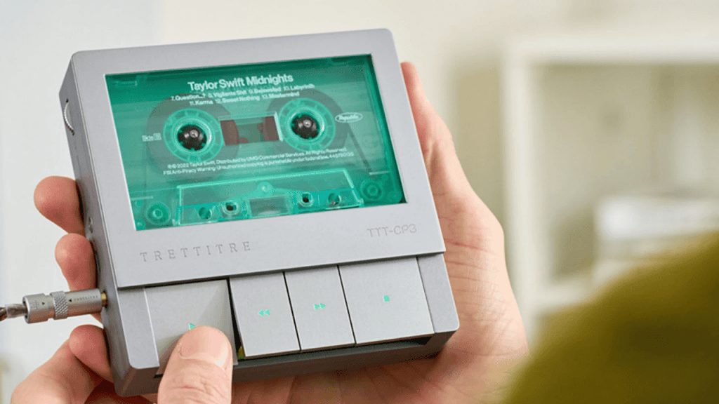 Novo sistema de música reúne toca-discos, leitor de CD e toca-fitas