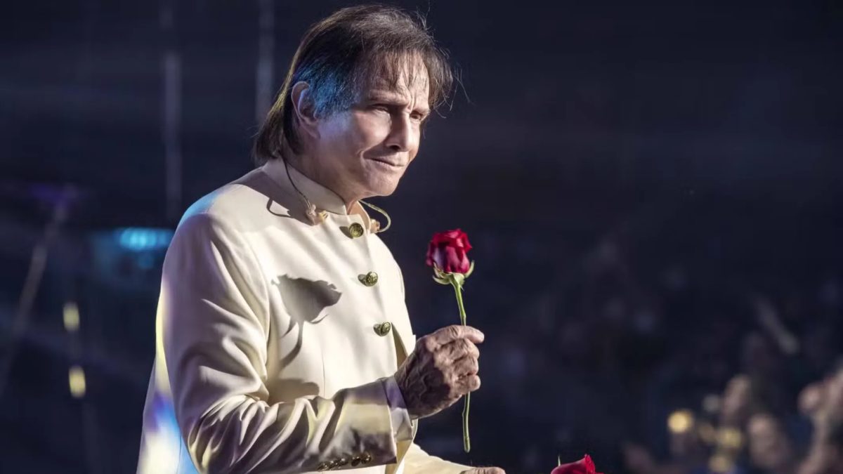 Curitiba tem shows de Roberto Carlos e João Bosco nesta sexta