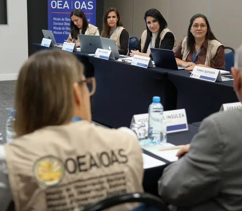 Mais de 140 observadores internacionais vão monitorar eleições