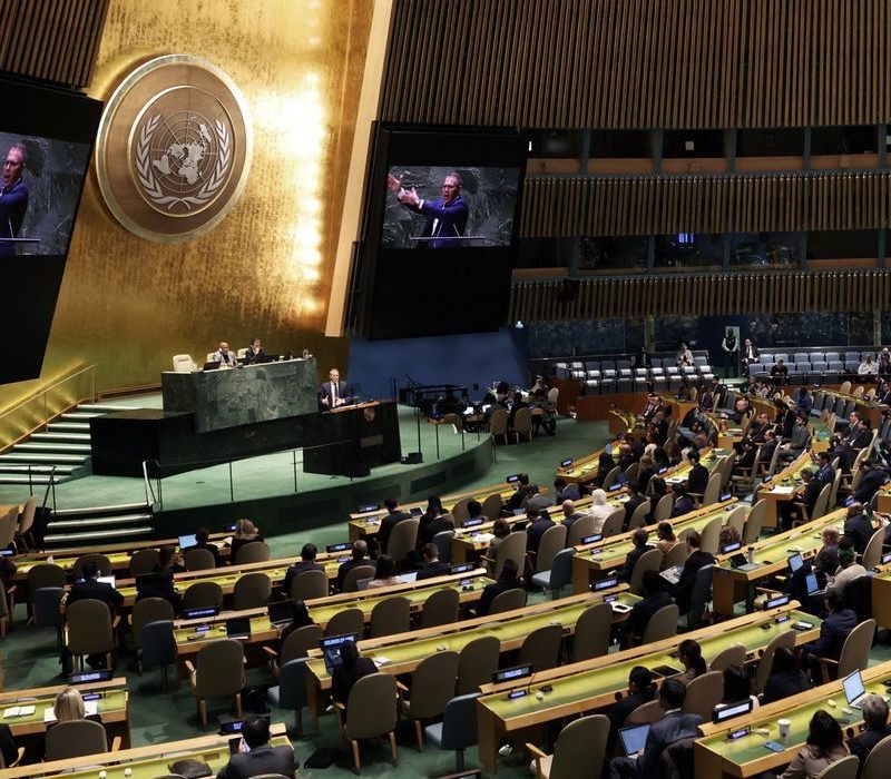 Onu aprova resolução contra embargo dos estados unidos a cuba