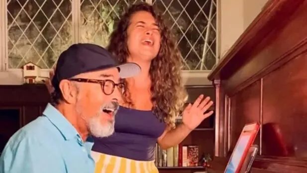 Pai de Lua Blanco emociona web com relato sobre os últimos dias da atriz