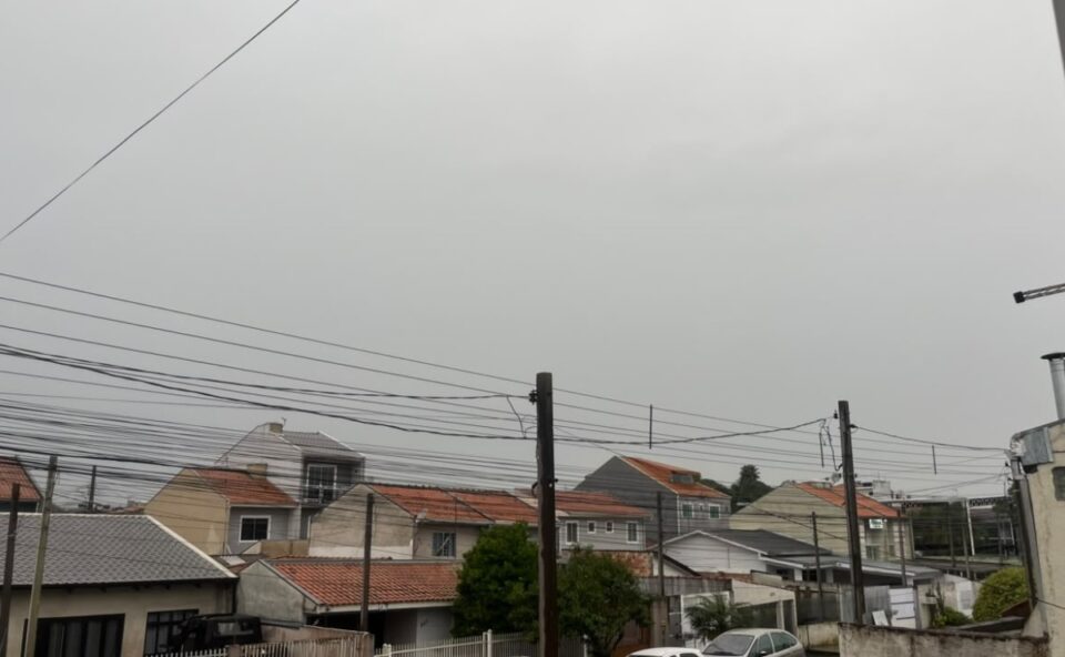 Paraná é atingido por temporais com ventos de 58 km/h e volume de chuva superior a 138 mm; veja regiões