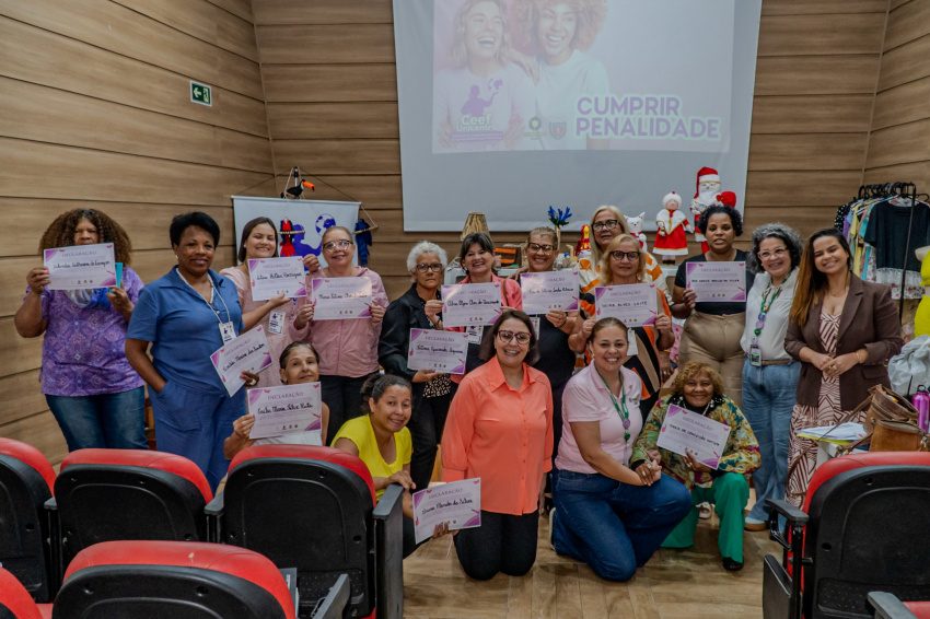 Paranaguá conclui formação em empreendedorismo feminino e qualificação profissional