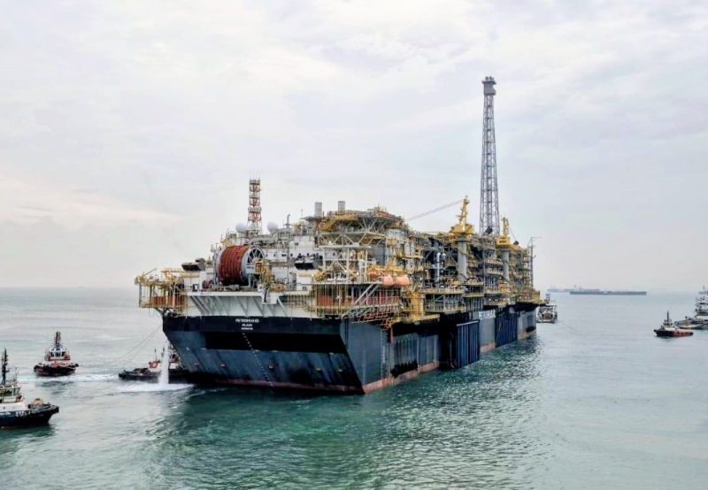 Petroleiras estatais avançam no mundo e Brasil bate recorde