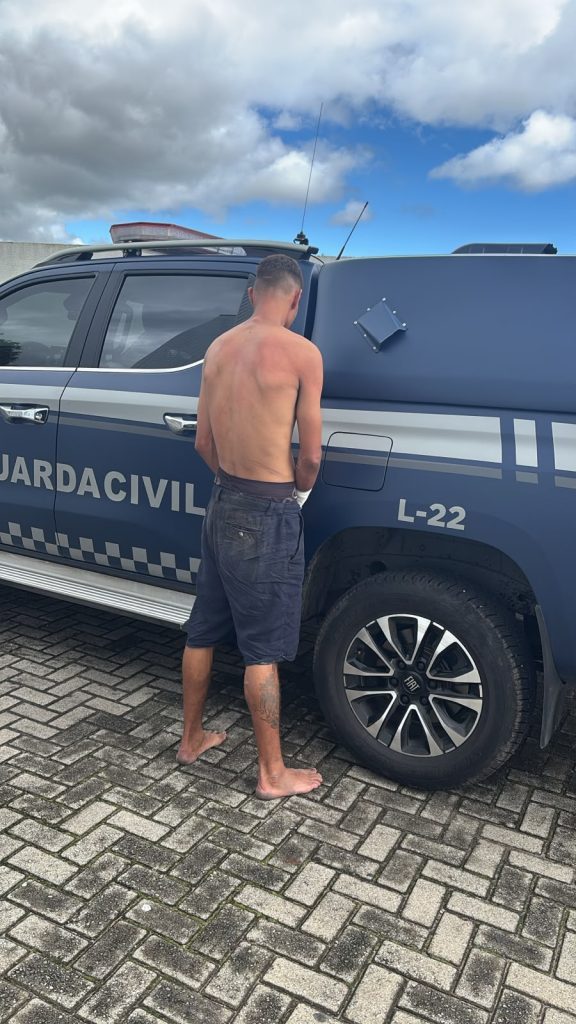 Patrulha Ambiental da GCM prende homem após furto em farmácia no Centro de Paranaguá