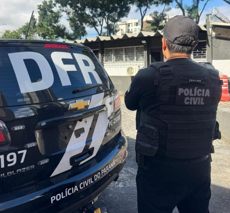 Polícia Civil prende quarteto suspeito de assaltos a farmácias em Curitiba