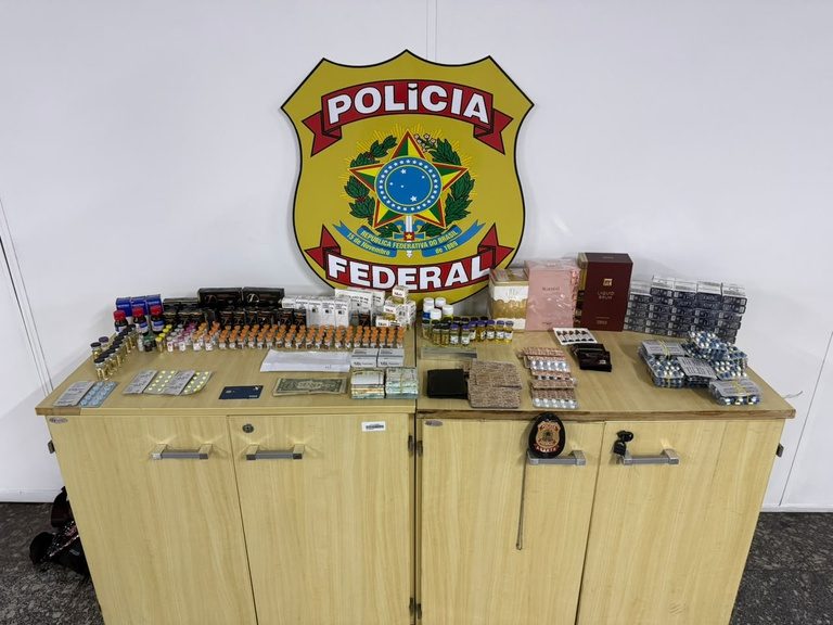 Polícia Federal prende trio com anabolizantes e R$ 21 mil em Paranaguá