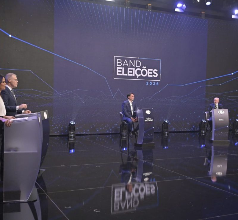 Polícia descarta ameaça de bomba na Band após debate entre Lula e Bolsonaro