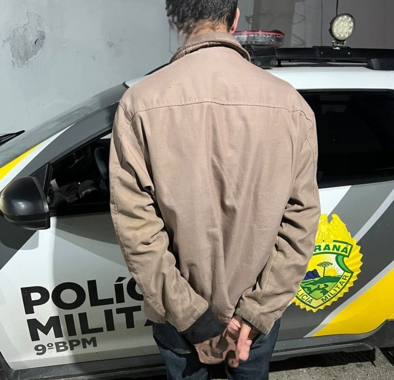 Polícia Militar captura foragido com pena de 46 anos em Antonina