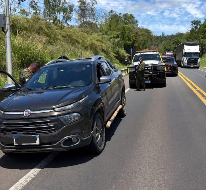 Operação conjunta prende suspeito com R$ 20 mil após fuga no Paraná