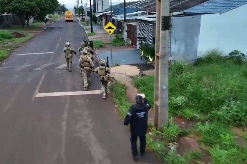 Polícia desarticula esquema de tráfico com fornecedor no Litoral e liderança em Londres
