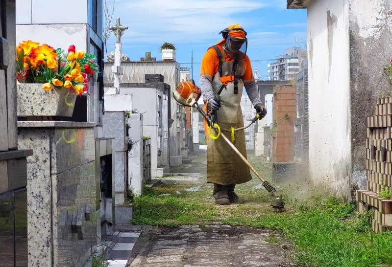 Paranaguá define prazos para limpeza de túmulos no Dia de Finados