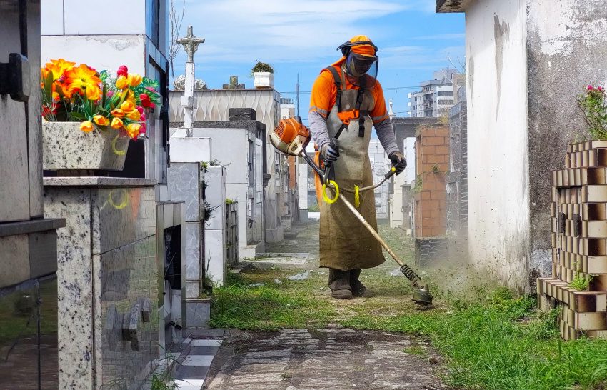 Prefeitura de Paranaguá estabelece prazo para limpeza de túmulos antes do Dia de Finados