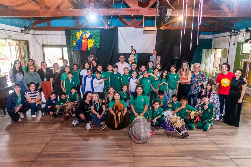 Prefeitura de Paranaguá promove vivência cultural para estudantes das escolas do campo