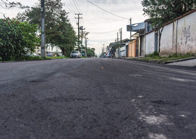 Prefeitura de Paranaguá inicia pavimentação na Avenida Tufi Maron