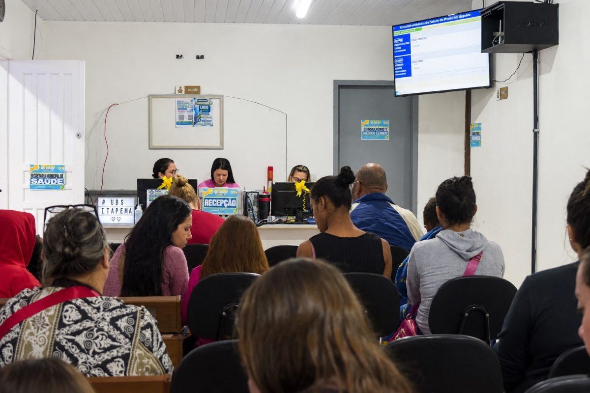 Prefeitura nos Bairros leva serviços à população de Itapema e registra 239 atendimentos 