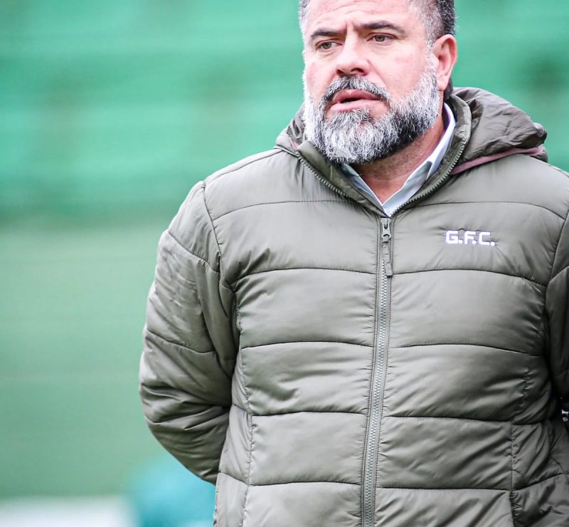 Rômulo Amaro completa dois anos no comando do Guarani em meio a crise e expectativa pela SAF