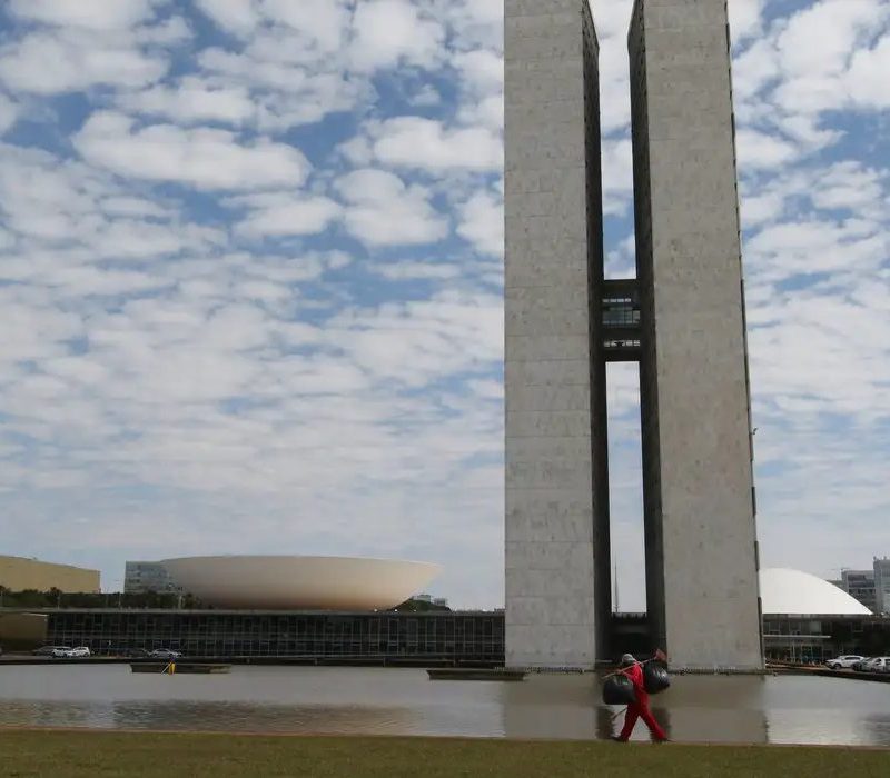 Senado vota PEC do fim da escala 6×1 na próxima terça-feira