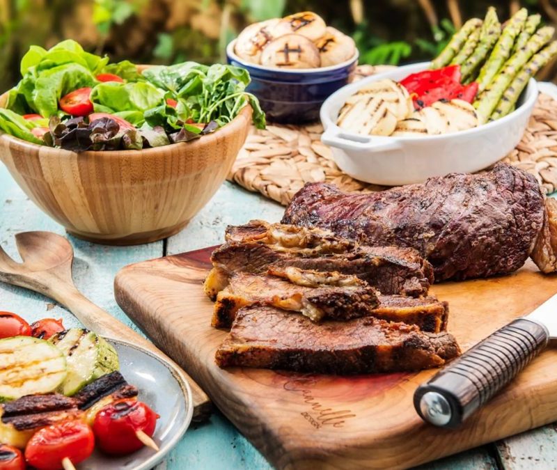 Quanto custa fazer um churrasco completo para 4 pessoas no Paraná