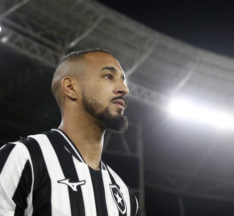 Botafogo define preparação final e avalia retornos do DM para pegar o Internacional