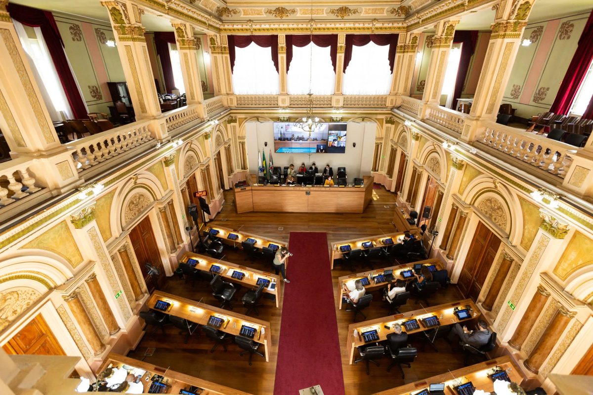 Resultado da eleição altera quadro de vereadores da Câmara Municipal de Curitiba; veja o que muda
