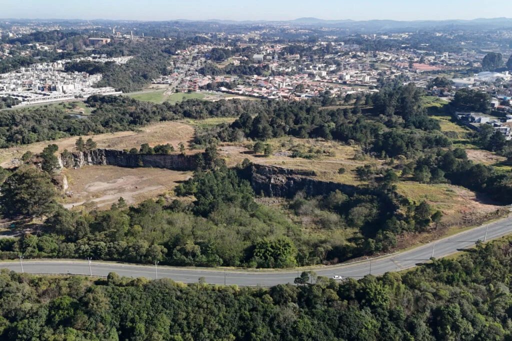 Roadshow da concessão de uso da Pedreira do Atuba, em Curitiba, abre inscrições; entenda