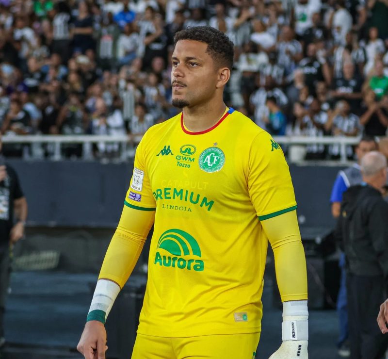 Saiba quais são os atletas da Chapecoense com contrato para a próxima temporada
